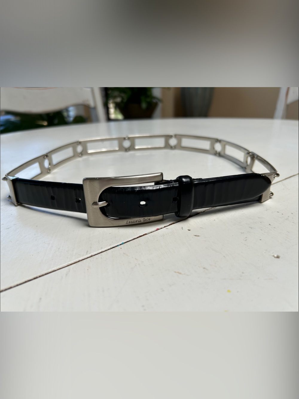 Kenneth Cole Belt Genuine Italian Leather Black & Silver Belt Size M